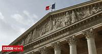 Três cenários possíveis para o governo na França, após vitória da esquerda