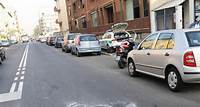 Milano, 24enne investita sulle strisce e trascinata per 300 metri: la polizia ha notato le gambe sotto l'auto