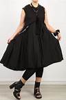 rundholz - Ärmelloses Kleid doppelagig übereinander getragen Viskose Seide black 695,00 EUR