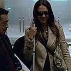 Jessica Alba and Danny Mora in The Eye (2008)