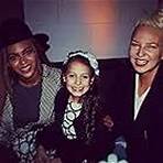 Annie Movie Premier with Sia and Beyonce