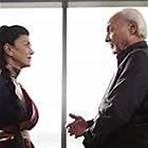Shohreh Aghdashloo and Kenneth Welsh in The Expanse (2015)