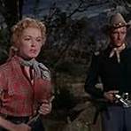 Richard Anderson and Eleanor Parker in Escape from Fort Bravo (1953)