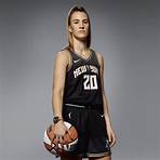 Sabrina Ionescu, meneuse du Liberty de New York, devient ambassadrice de la marque Tissot Tissot a l’honneur d’annoncer l’arrivée de Sabrina Ionescu, meneuse du Liberty de New York et figure d’excellence du basketball féminin, parmi ses ambassadeurs internationaux, la première issue de la WNBA.