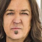 MICHAEL SWEET Fends Off Thyroid Cancer, Readies New STRYPER Album: 'I Think It's Our Best'