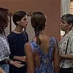 Jessica Alba, Carol Burns, Colleen Flynn, and Payton Haas in Flipper (1995)