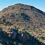 7. Pinnacle Peak Park Moderate 2-mile urban hike with scenic views and wildlife, educational signage and a mix of sun and shade. Ideal for an early morning stroll or sunset appreciation.