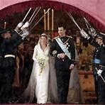 Letizia di Spagna e quell'abito da sposa «senza tempo» pensato per entrare nella storia che proprio oggi compie 20 anni