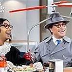Johnny Galecki and Kunal Nayyar in The Big Bang Theory (2007)