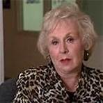 Doris Roberts in All Over the Guy (2001)