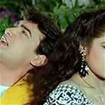 Aamir Khan and Raveena Tandon in Andaz Apna Apna (1994)
