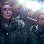 Molly Parker and Toby Stephens in Lost in Space (2018)