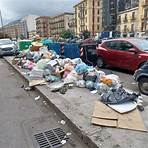 Cassonetti pieni e incendi, Palermo è di nuovo dentro l'emergenza rifiuti. La Rap: «Poco personale e mezzi inefficienti»