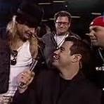 Carson Daly, Fred Durst, and Kid Rock in 2000 MTV Video Music Awards (2000)