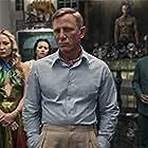 Kate Hudson, Daniel Craig, Leslie Odom Jr., and Jessica Henwick in Glass Onion (2022)