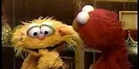 Sesame Street - Elmo & Zoe Learn the Waltz