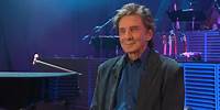 'They were the loudest audience’: Barry Manilow on his British ‘Fanilows’ | ITV News