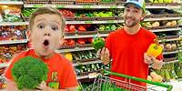 Kids learn to choose healthy food in the supermarket