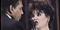Linda Ronstadt & Aaron Neville Don't Know Much live 1990