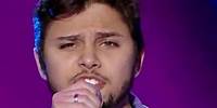 The Voice Brasil 2015 Renato Viana encanta com sua voz rouca Quinta Feira 15/10/2015