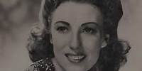 Dame Vera Lynn - Keep Smiling Through (Behind The Scenes)