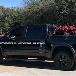 Did Kanye West send Kim Kardashian a truck full of Roses?3