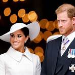 Who welcomed Prince Harry & Meghan Markle?5