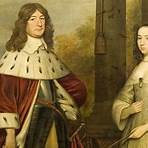 What did women wear in the 1630s?1