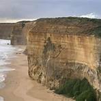 Are the Twelve Apostles a highlight of Victoria's Great Ocean Road?4