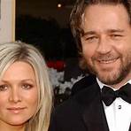 Does Danielle Spencer have a relationship with Russell Crowe?2
