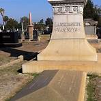 what is the oldest non-sectarian cemetery in southern california today1