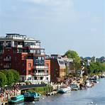 Kingston-upon-Thames, Reino Unido5