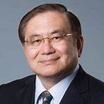 Kenneth Liu1