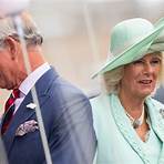 camilla and andrew parker bowles divorce her husband2