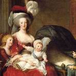 What happened to Marie Antoinette's children?3