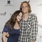 matthew gray gubler girlfriend2