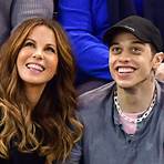 Who are some of Pete Davidson's past girlfriends?2