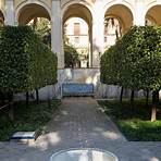 Which is the most beautiful palace in Seville?1