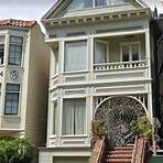 Does Danny Glover still live in Haight-Ashbury?2
