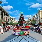 a very charming christmas town4
