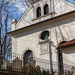what is the most famous synagogue in prague england2