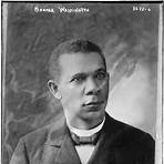 booker t washington founded what1