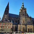 How to visit Prague Castle for free?2