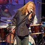 Live at the Artist's Den Robert Plant1