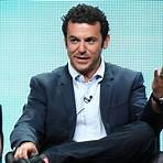 What happened to Fred Savage?4