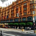 harrods store opening times3