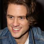 Aaron Tveit3