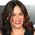 How old is Maggie Siff in real life?1