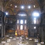 what is the floor plan of the hagia sophia temple4