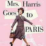 mrs harris goes to paris netflix3